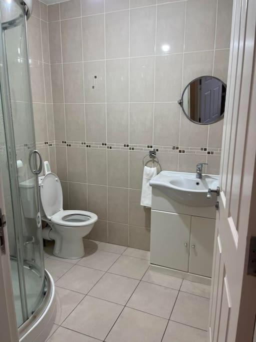 Lovely 2 Bedroom Family Apartment In Newcastle Newcastle  Ngoại thất bức ảnh